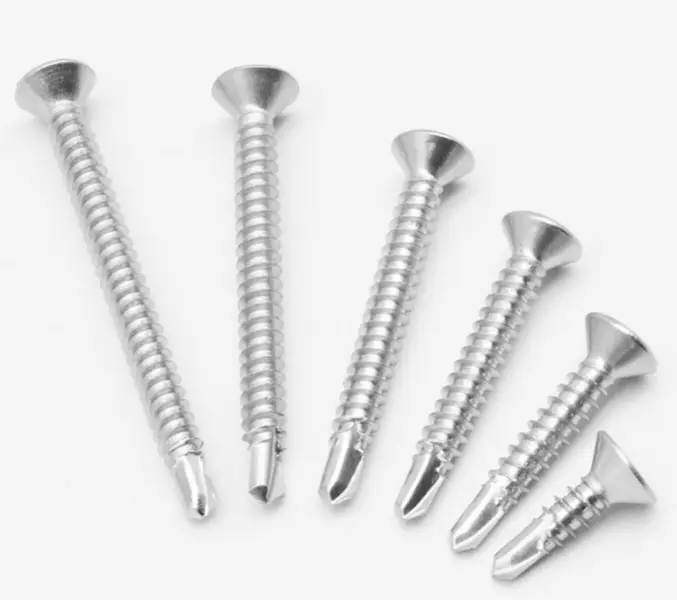 Ποια είναι τα πλεονεκτήματα του DIN7504K Countersunk Head Self Drilling Screw Επιψευδαργυρωμένος Ανθρακούχο Χάλυβας;